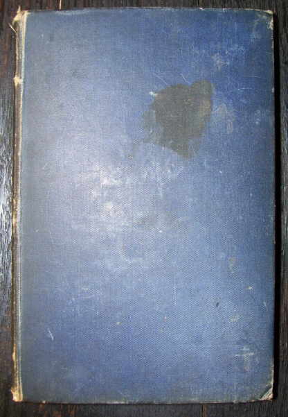 THE FIRST MEN IN THE MOON - Signed by H. G. Wells - First Edition, 1901